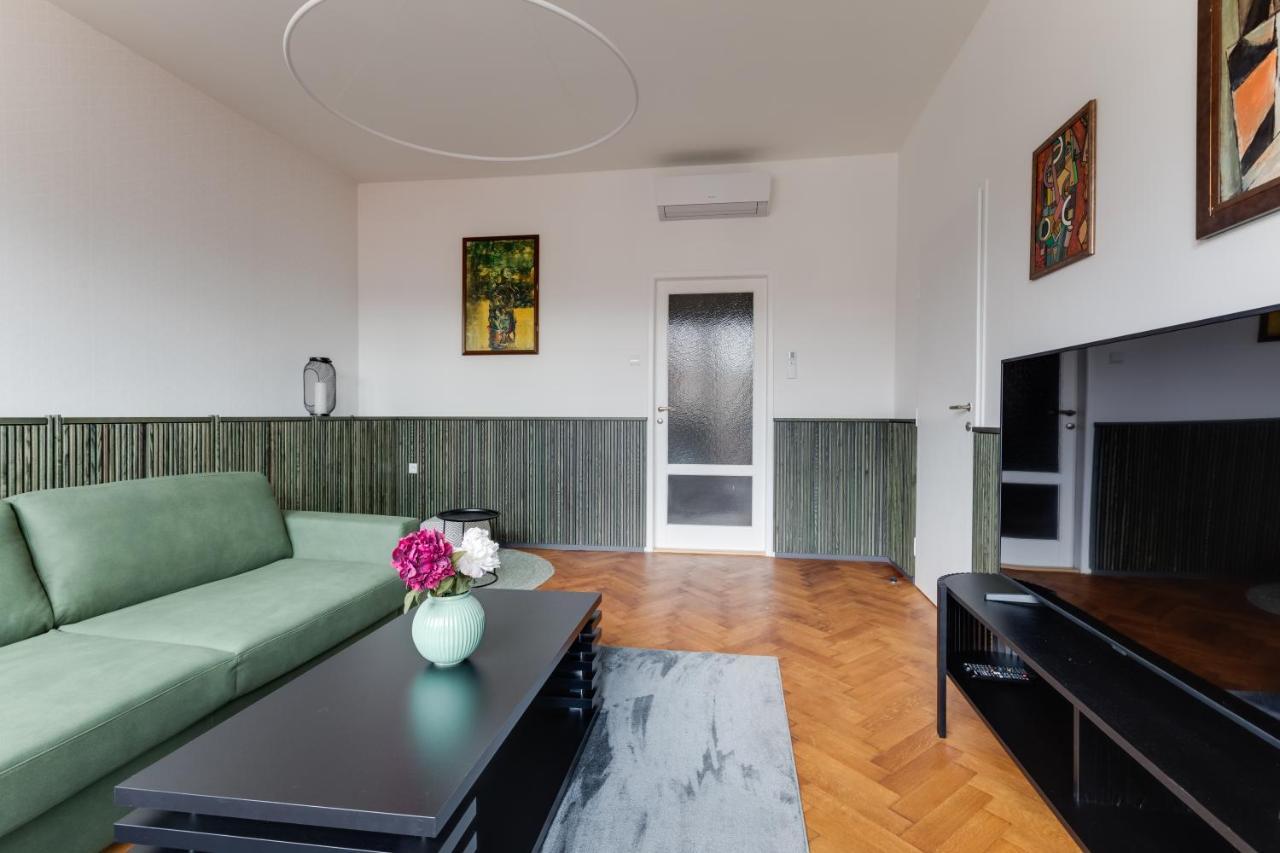 Apartment Petrska Praga Esterno foto